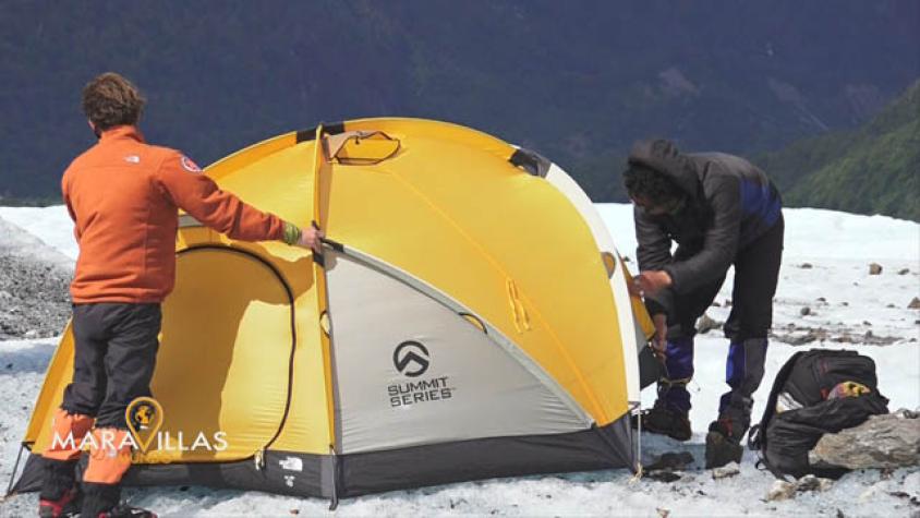 Claudio acampó en los glaciares