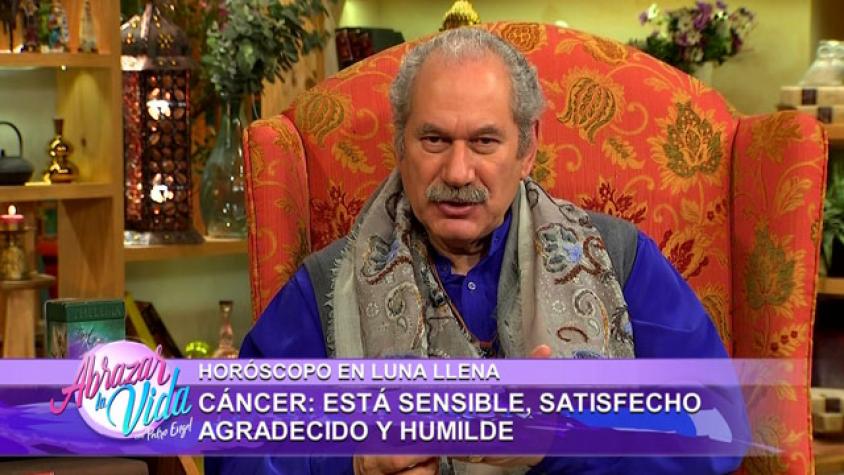 Revisa el completo horóscopo de luna llena