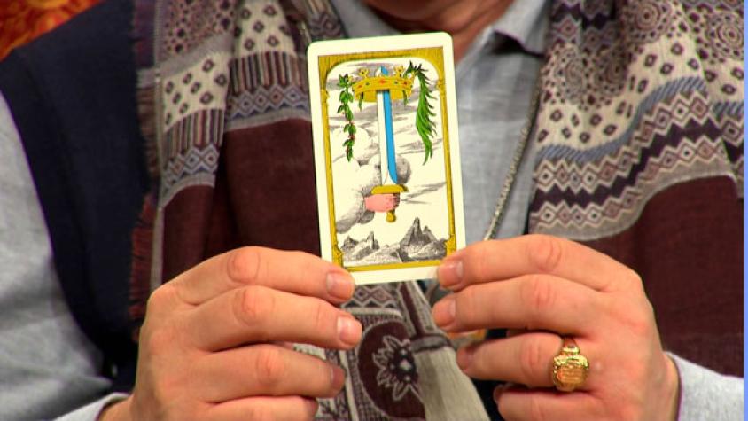 Ernesto Belloni consulta al tarot por el destino de sus hijos