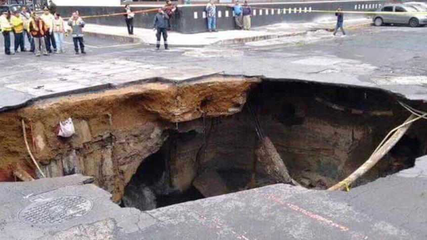 Impactantes imágenes de socavones en otros lugares del mundo