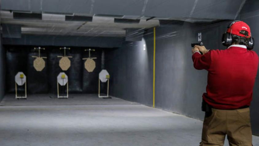 Polémica por cursos de tiro para vecinos de La Reina