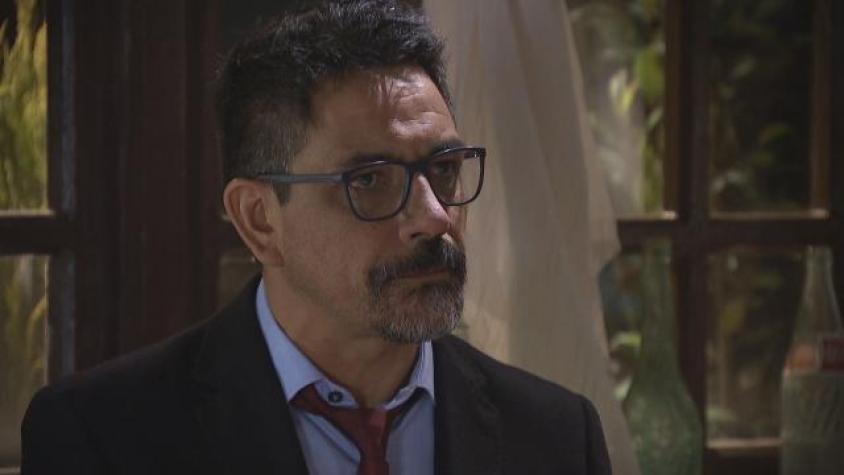 Gabriel les contó a sus amigos la identidad real de Vanessa