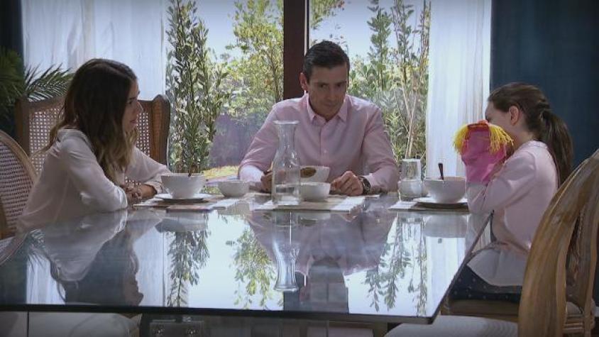 Clara puso en conflicto a sus padres