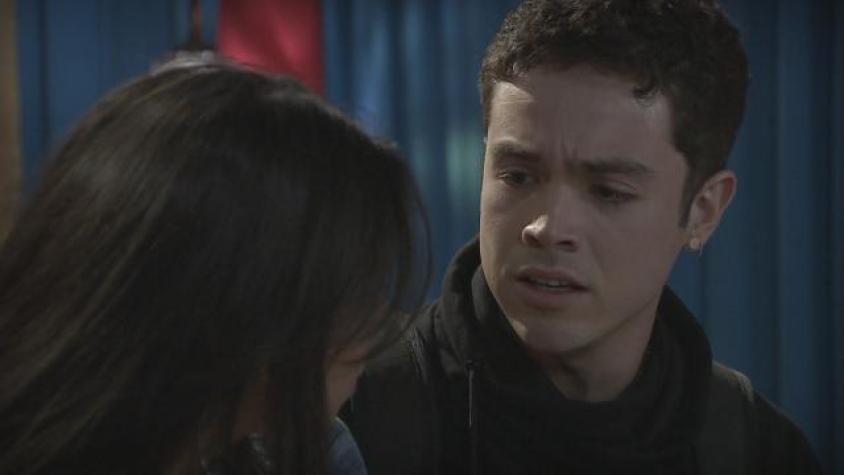 Ignacio aconsejó a Karina que revele pasado de Daniela