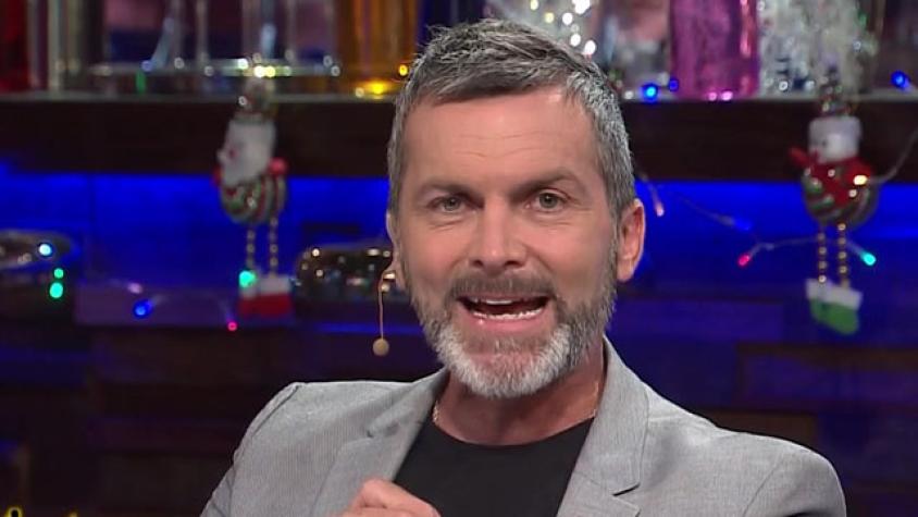 Cristián Sánchez jugó con el cumpleañero a la “Caja de los Mejores Amigos”