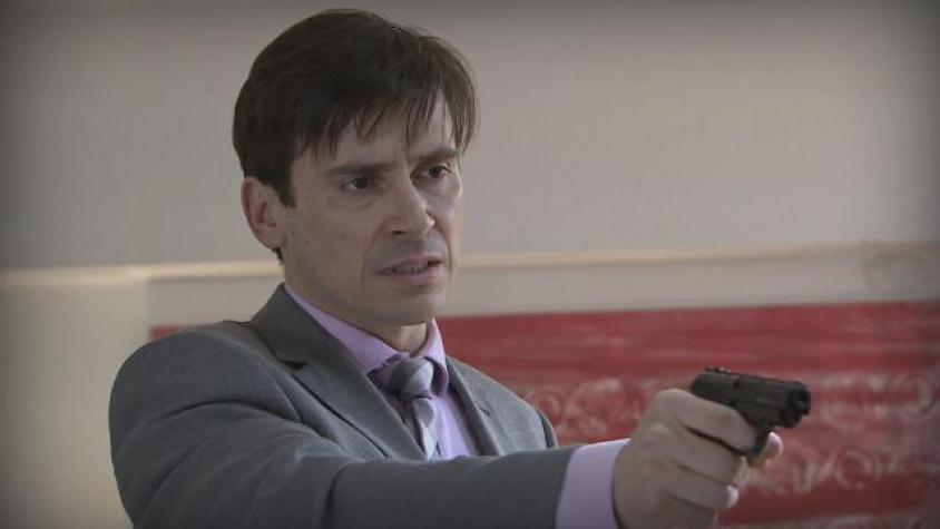 ¡Con arma incluida! Benjamín presionó a Karina de la peor manera