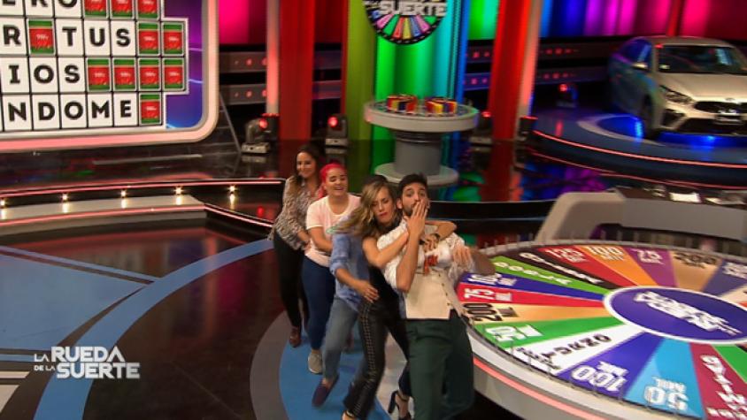 ¡Se desató la locura en el estudio con Elvis Crespo! 