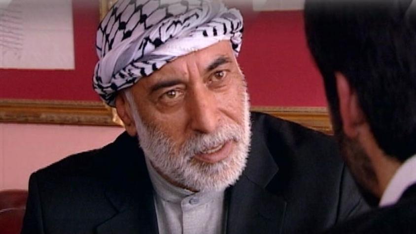 Sinar le comentará a Boran sobre las habladurías en torno a Sila