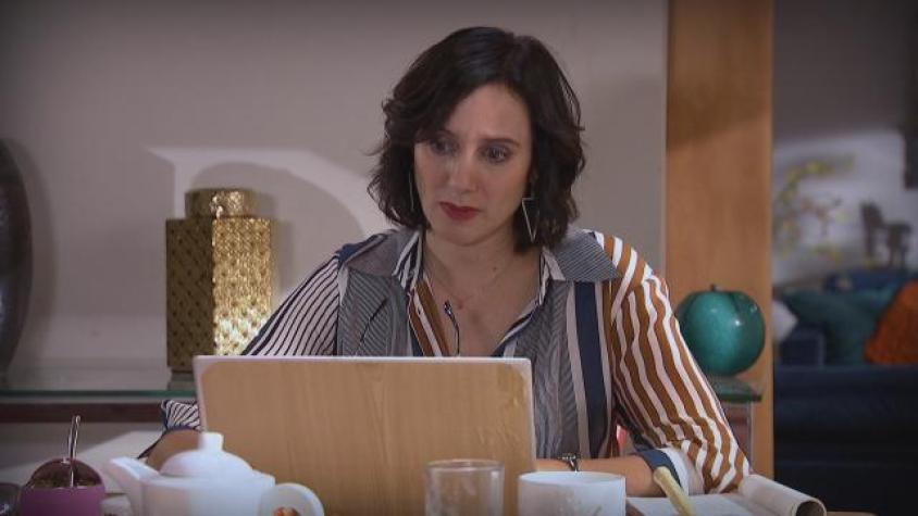 Maite presionada para publicar pronto su libro