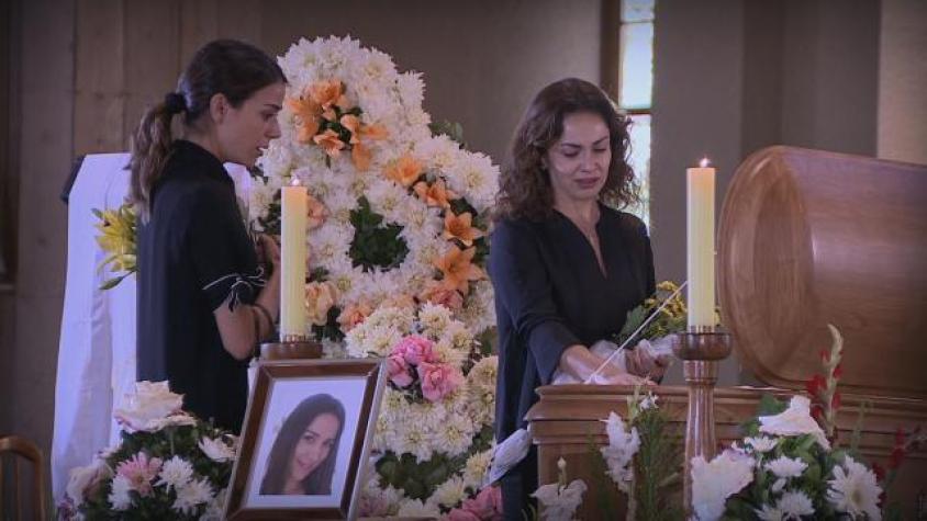 Carmen y Trinidad protagonizaron tenso encuentro en iglesia