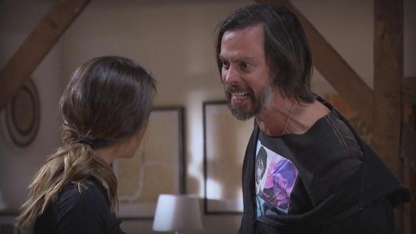 Marco descontrolado con sus “amigos”