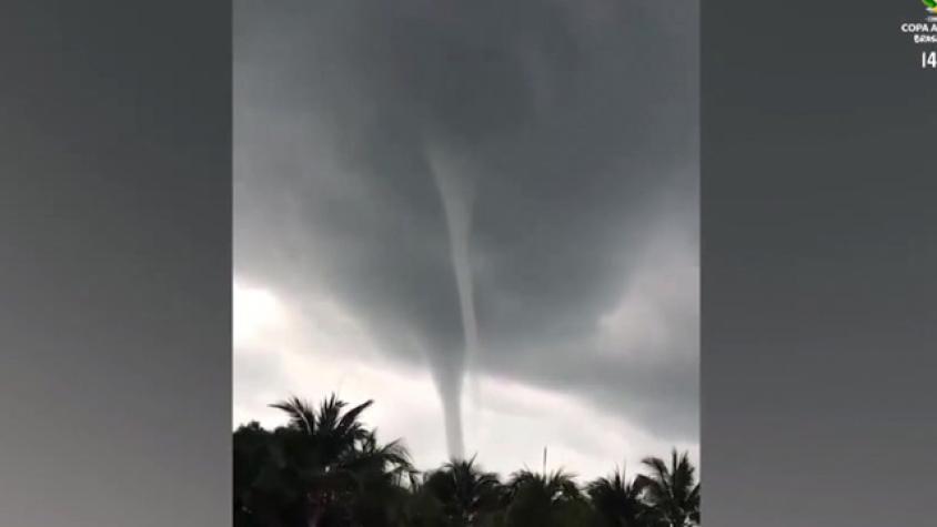 ¡Impactante! Se registró una tromba doble en Tailandia 
