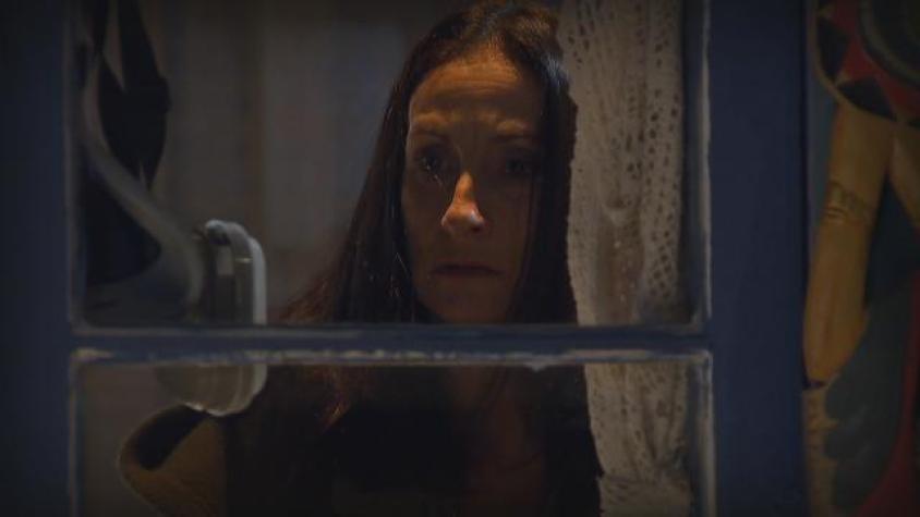 Clara encontró sospechosa máscara