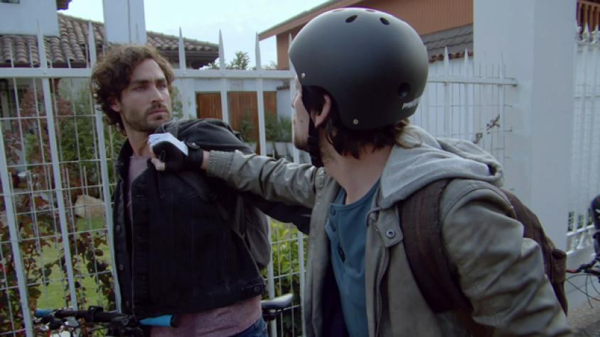 Camilo defendió a Dafne