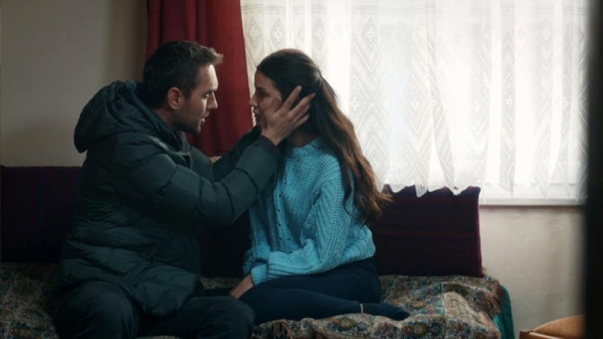 Tahir: “Nefes, vámonos a otro lugar”