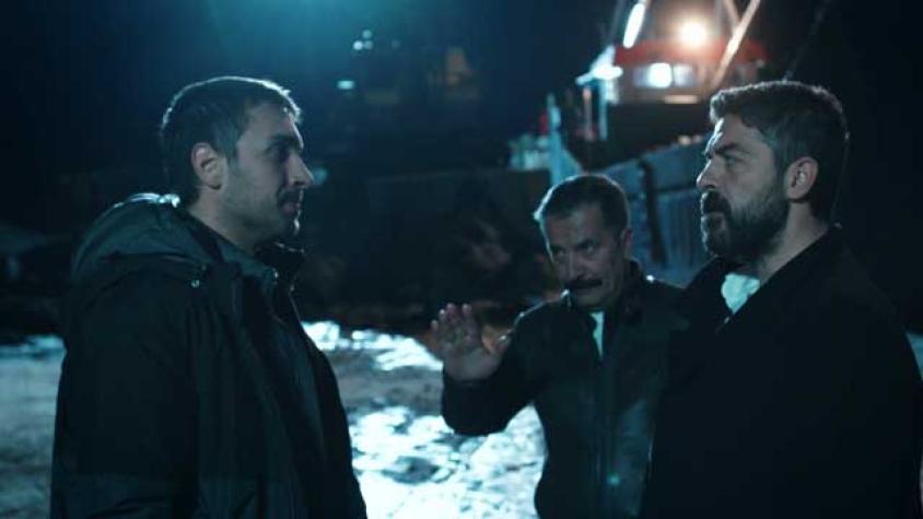 Tahir encaró a Mustafá por traidor