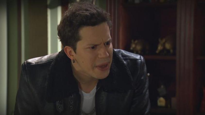 Pedro se molestó tras nueva mentira de su pareja