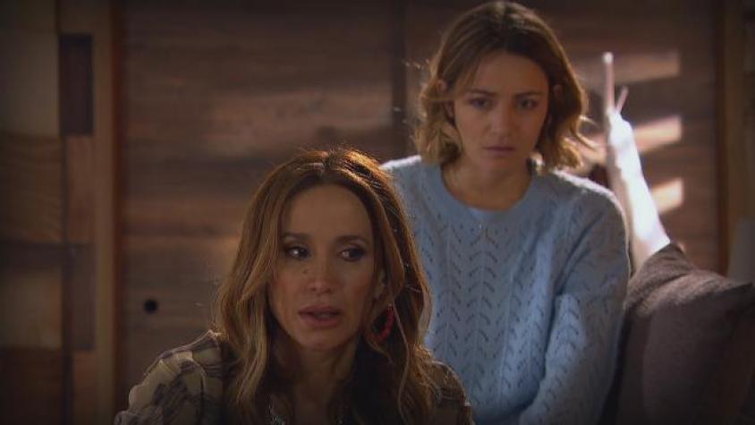 Adela criticó duramente a su madre por ser cómplice de Juan