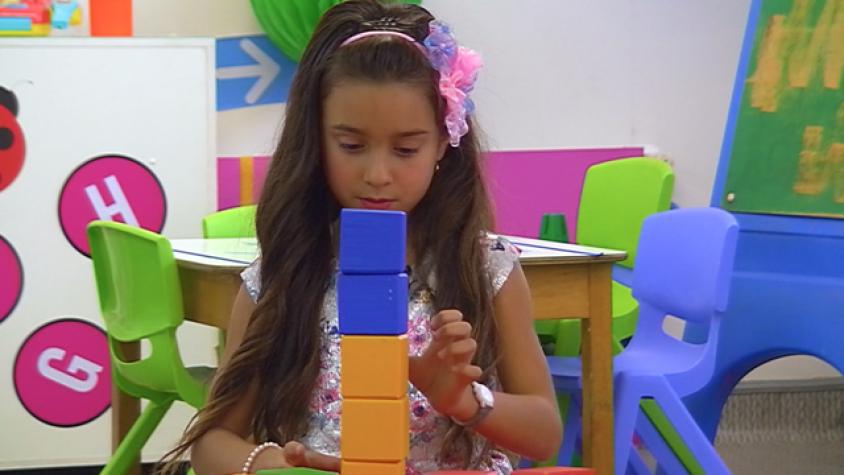 ¿Los niños cambiarán el número de cubos para lograr el premio? 