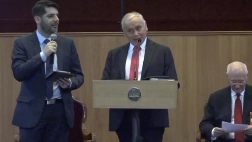 La nueva vida del obispo Durán: soltero y sin culto