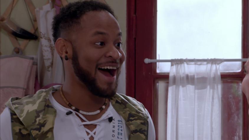 Alex tuvo un golpe de suerte