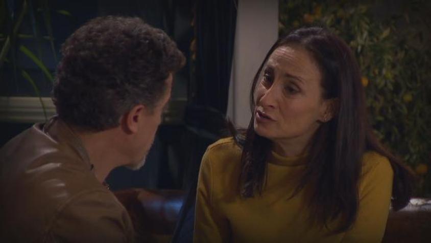 Clara confió otra vez en Juan y le reveló todo