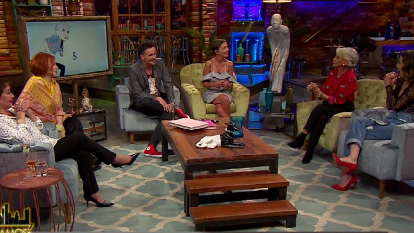 Gabriela: “Nunca pagué ni por libros, ni por discos” en España