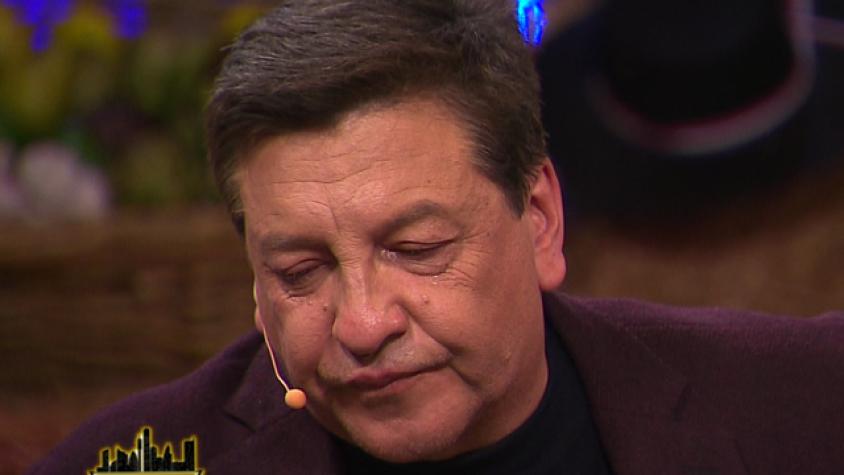 Julio César lloró al recordar a su abuela