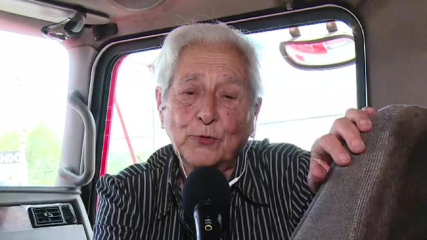 Camionera de 85 años cuenta sus razones para manifestarse