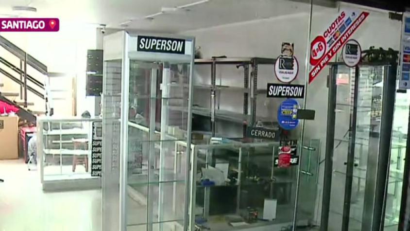 Estragos en “zona cero”: Locatarios llevan 14 días sin poder vender