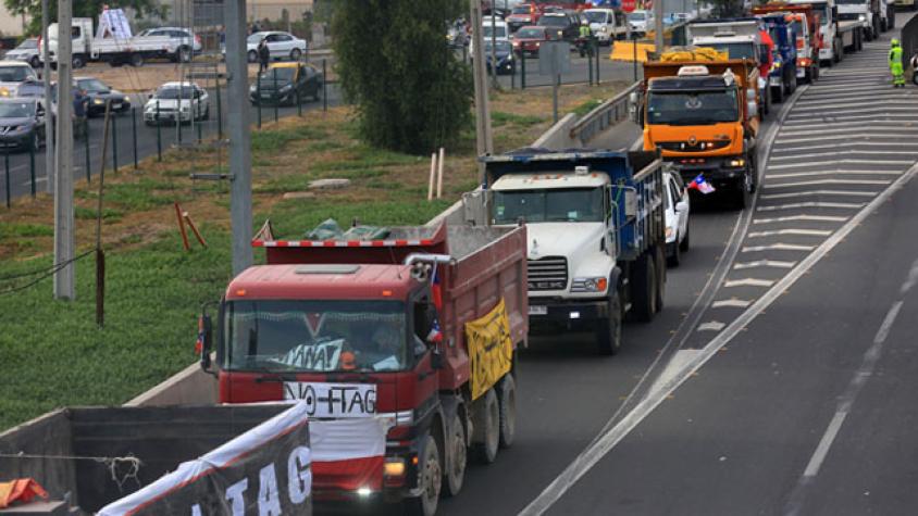 Masiva manifestación en autopistas por altos precios del TAG