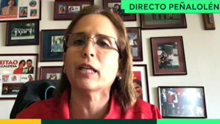 Alcaldesa de Peñalolén afirma que ley de permiso de circulación es “un engendro”