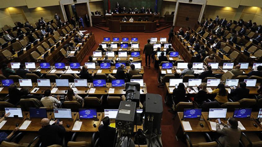 Debate ¿Qué pasa con la rebaja de la dieta parlamentaria?