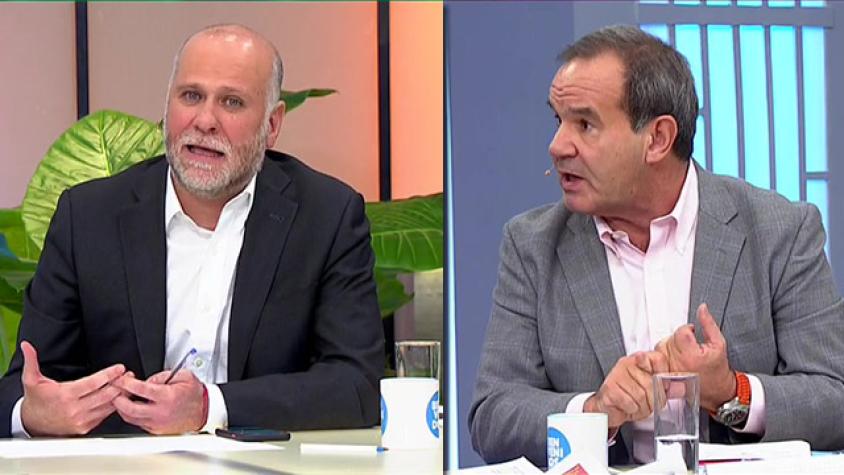 Debate por apertura de centros comerciales