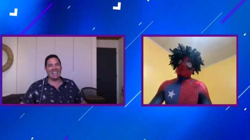 Estúpido y sensual Spiderman hizo un viral para funar a la gente que no usaba mascarilla