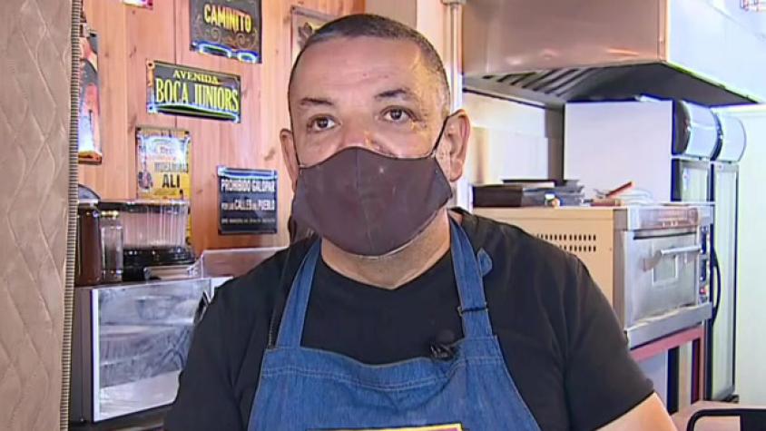 El drama de Miguel: Las deudas lo agobian y vive en su propio local de la “zona cero”