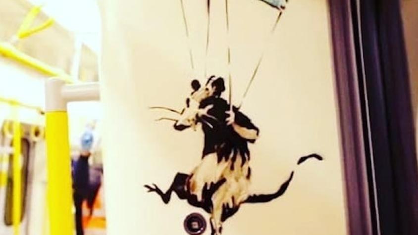 Borran obra de Bansky del metro de Londres tras ser considerada un graffiti más