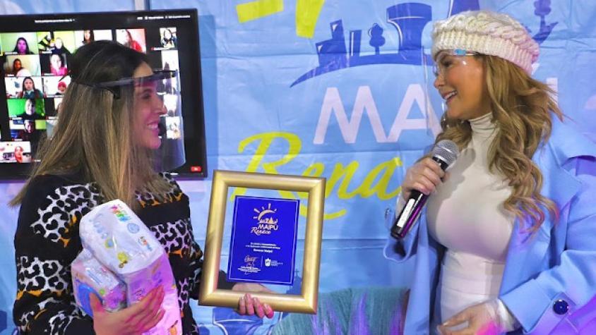 Cathy Barriga realiza baby shower online y se llena de elogios