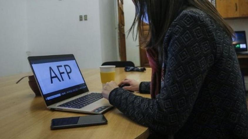¿Pueden los chilenos en el extranjero sacar el 10% de sus fondos de AFP?