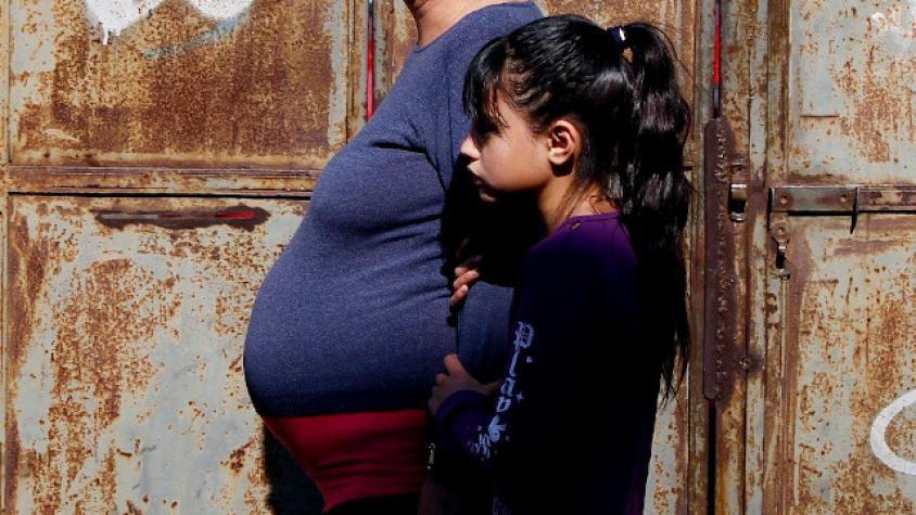 Estudio explica porqué el coronavirus raramente se transmite en el embarazo