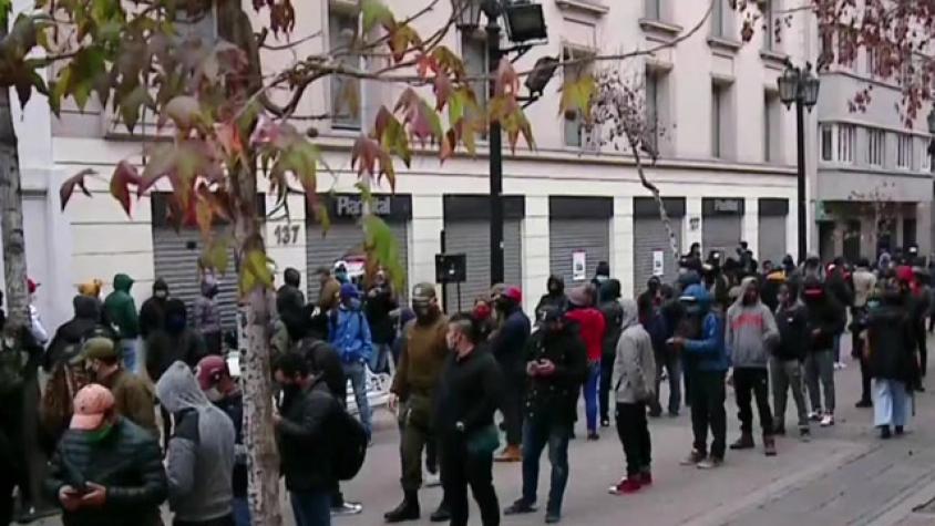 ¡Algunos llegaron de madrugada! Fila de hasta cinco cuadras para hacer trámites en AFP