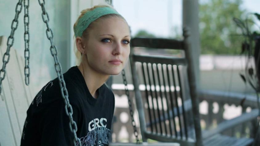 Protagonista de documental de Netflix se suicida a los 23 años