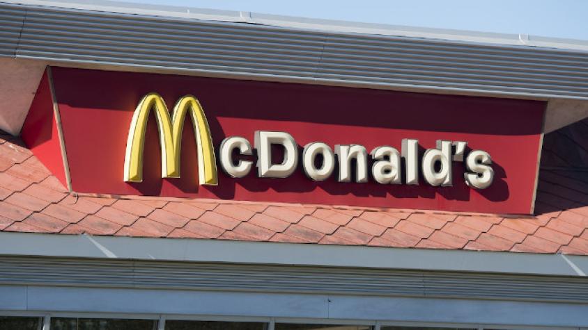 McDonald's demanda a su ex director por escándalo sexual