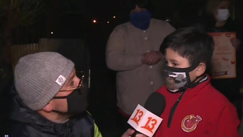 Aquí somos todos: Niño dona su juguete favorito a menor sin casa