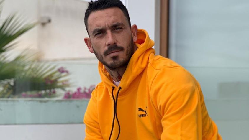 Mauricio Pinilla lanza dura crítica contra los políticos