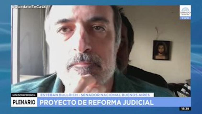 Descubren a senador argentino que usaba figura para ausentarse de sesión