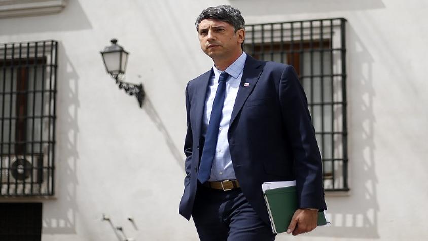 Becas Chile: Confirman suspensión para 2021 