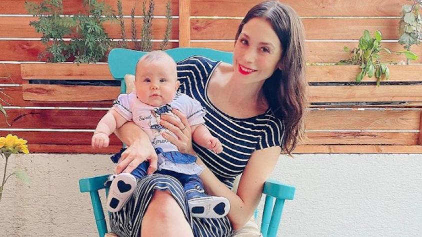 Yamna Lobos enseña su vientre al natural a 4 meses de dar a luz