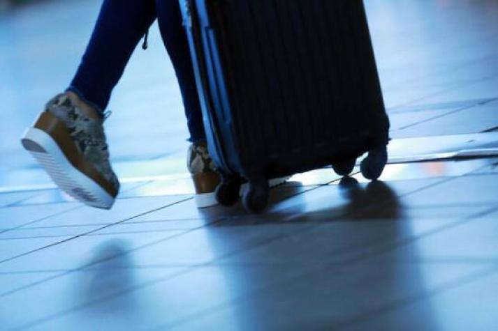 Reino Unido prohíbe vuelos desde Chile y Sudamérica por cepa brasileña