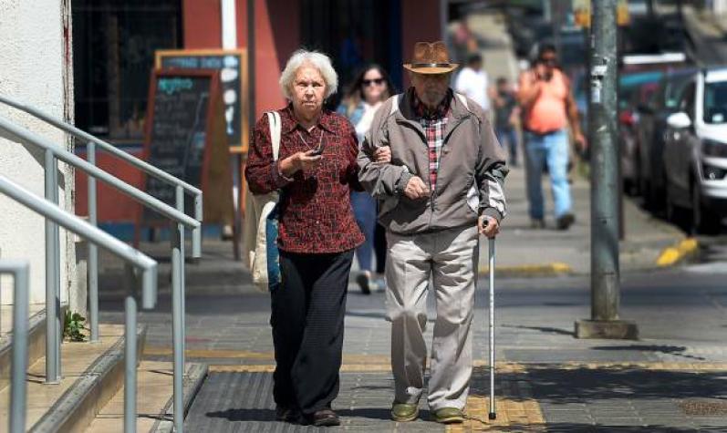 Tarjeta bip! Adulto Mayor: Así puede acceder al beneficio de transporte